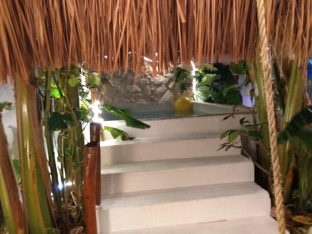 Casa Maya *